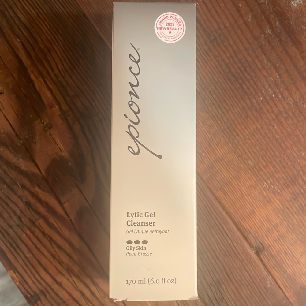 Epionce lyctic gel (brand new in box)